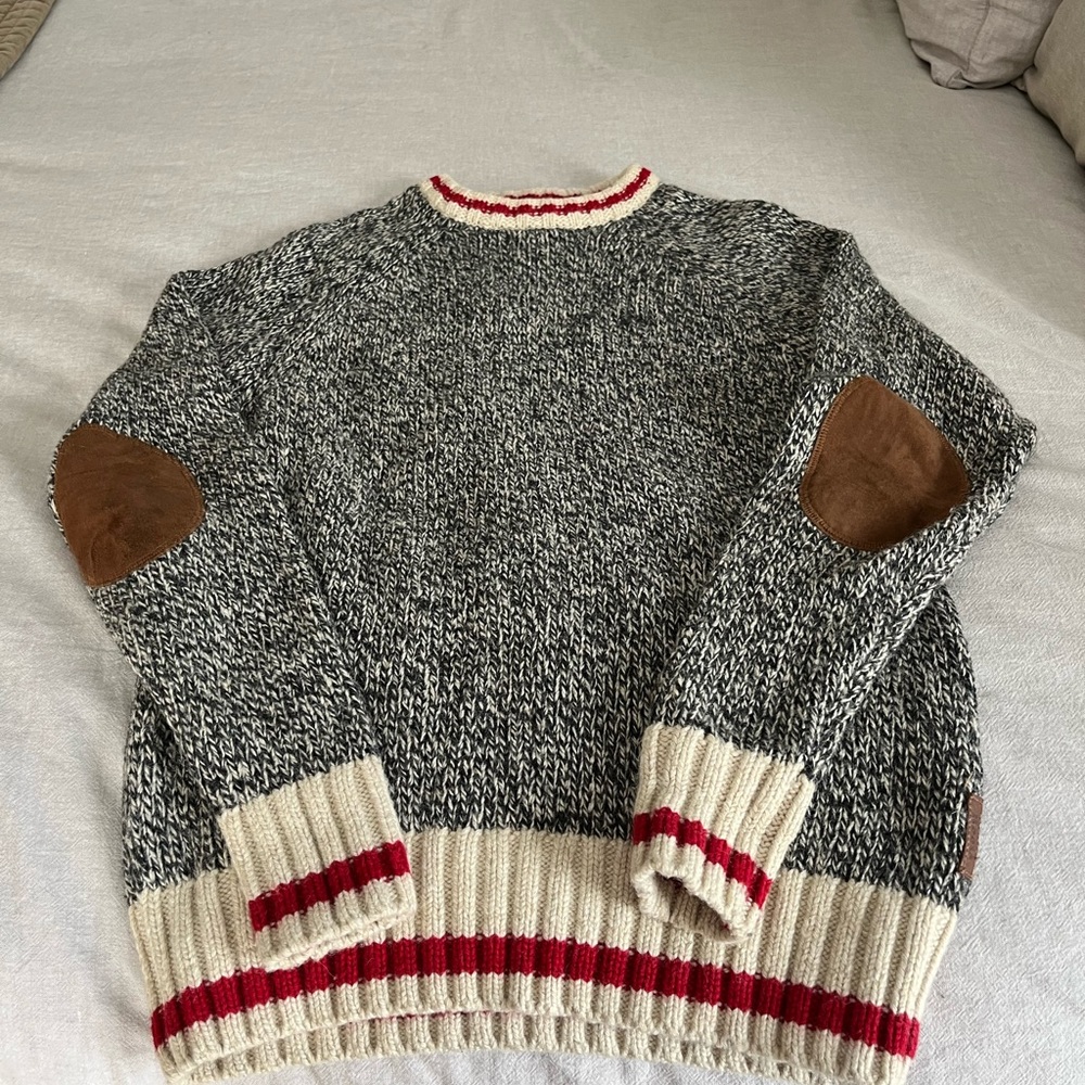 ROOTS Canada 
Wool Crew Neck sweater with suede elbow patches XS like new.